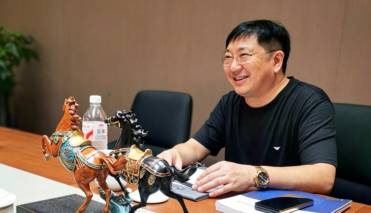 浙江省照明电器协会理事长莅临英国威廉希尔公司官网考察指导，共话企业高质量发展